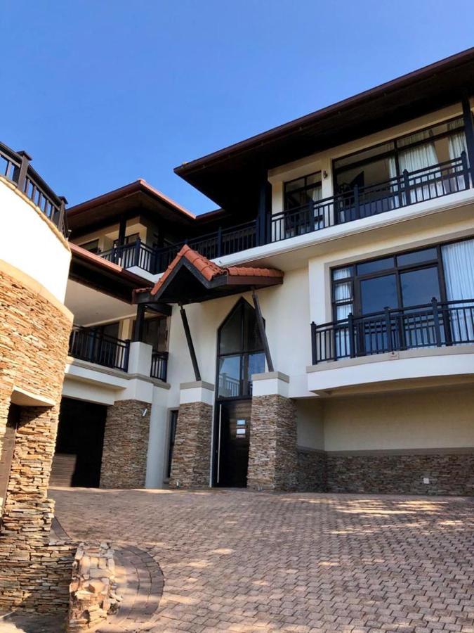 Villa Views At Zimbali à Ballito Extérieur photo