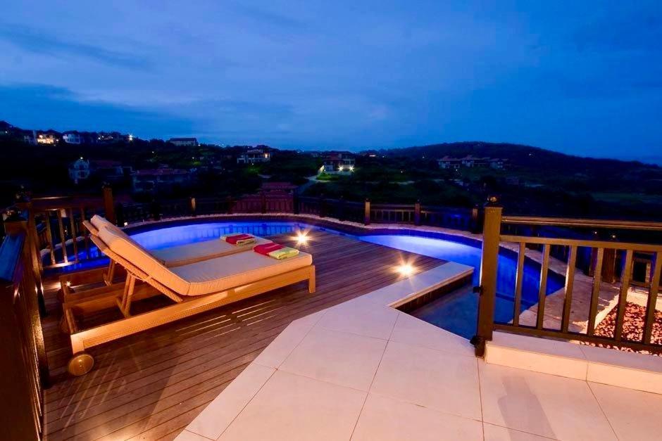 Villa Views At Zimbali à Ballito Extérieur photo